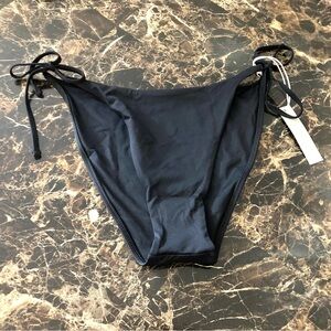 Everlane The String Bikini bottom Tie in black/Size L